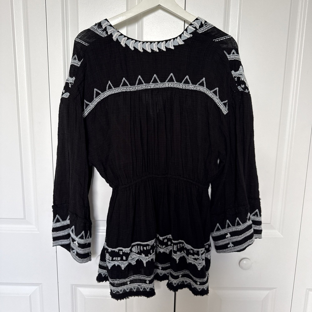 Free People Tunic Top Embroidered Bell Sleeves Size S Boho Festival Hippie Beach - Picture 2 of 8